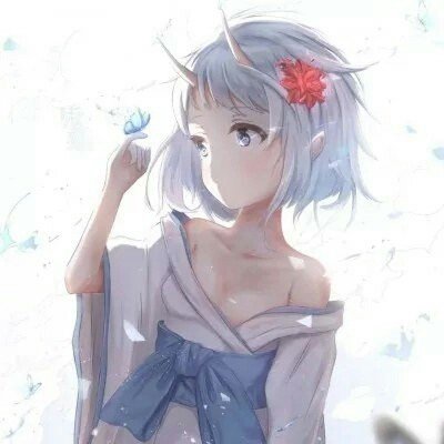 海法炼油厂遭袭起火